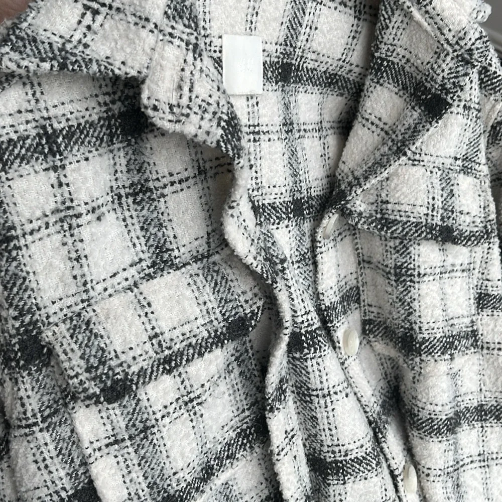 H&M shacket - Picture 4 of 4